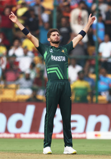 New Zealand batsman played Shaheen Afridi’s band, created a storm in the last over and scored his first century