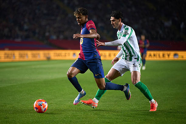 USMNT’s Johnny Cardoso delivers pivotal performance as Real Betis hold league leaders to FC Barcelona to 1- 1 draw