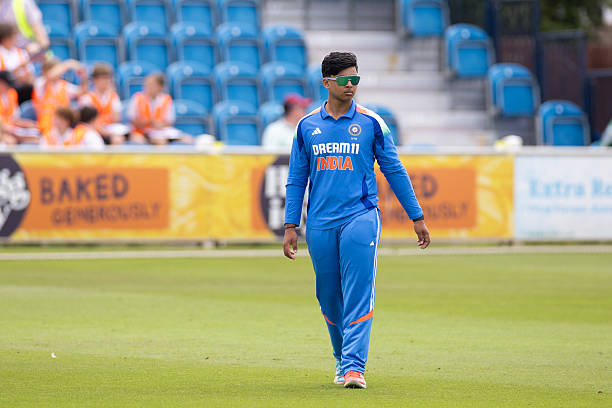 Sehwag’s replacement found after 12 years, scores runs through fours and sixes