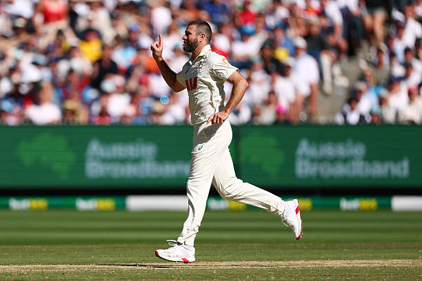 Ashes: 94,199 spectators in Melbourne, 20 wickets spoil the fun, pitch ‘graveyard’