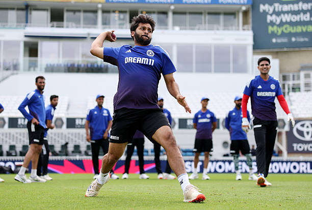 MI wins the lottery, buys South African wicketkeeper at base price